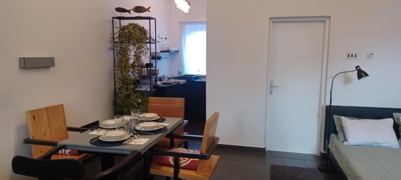 Studio Apartman Ada Samobor Bagian luar foto