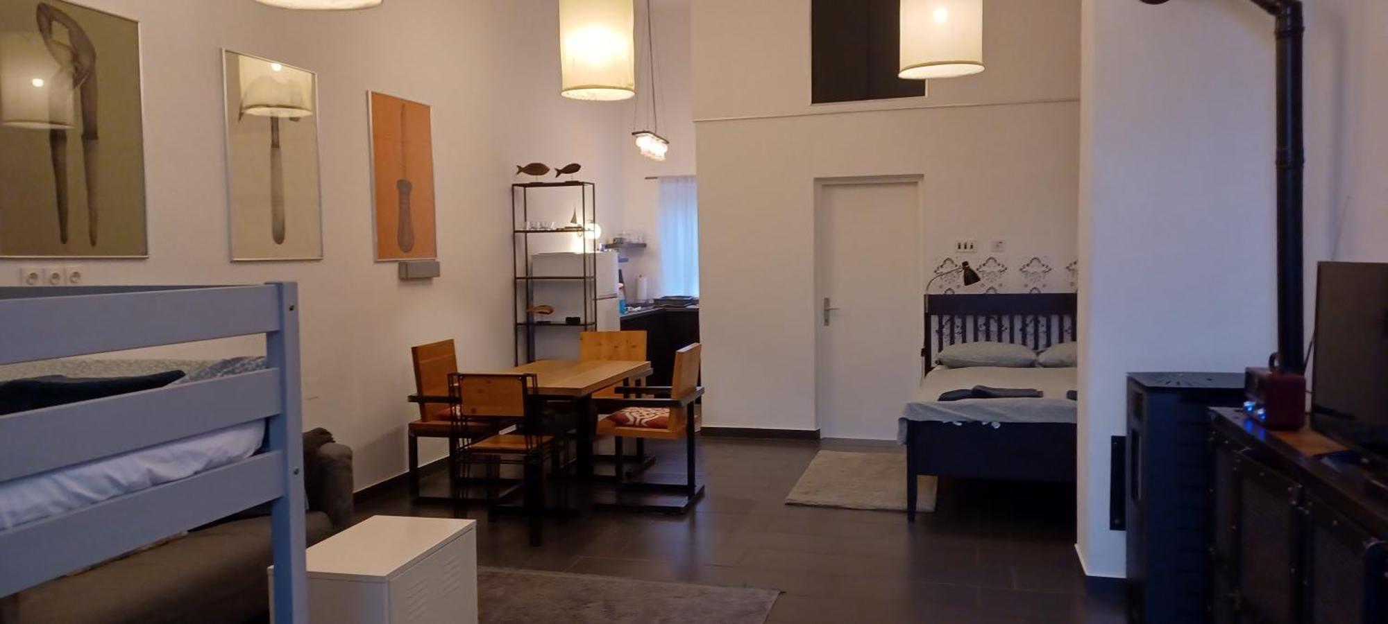 Studio Apartman Ada Samobor Bagian luar foto